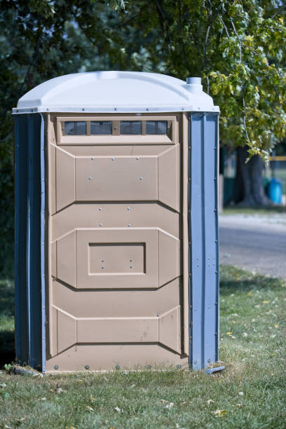 Best Portable restroom trailer rental  in Beach City, TX