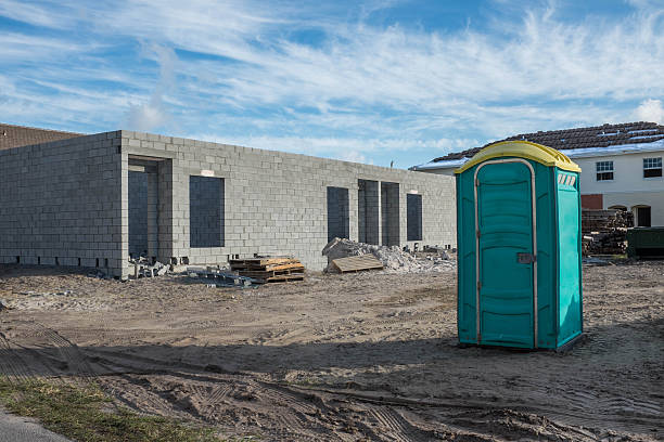 Best Portable toilet rental cost  in Beach City, TX